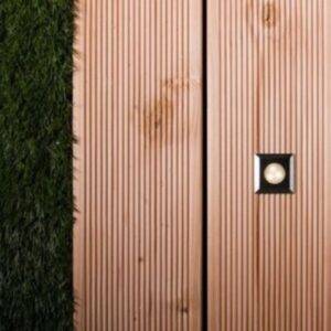 Lampa najazdowa Atria (światło białe ciepłe)