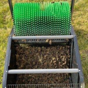 Zbieracz do wykorków po aeracji Bag-A-Nut 18" – model pchany - obrazek 4